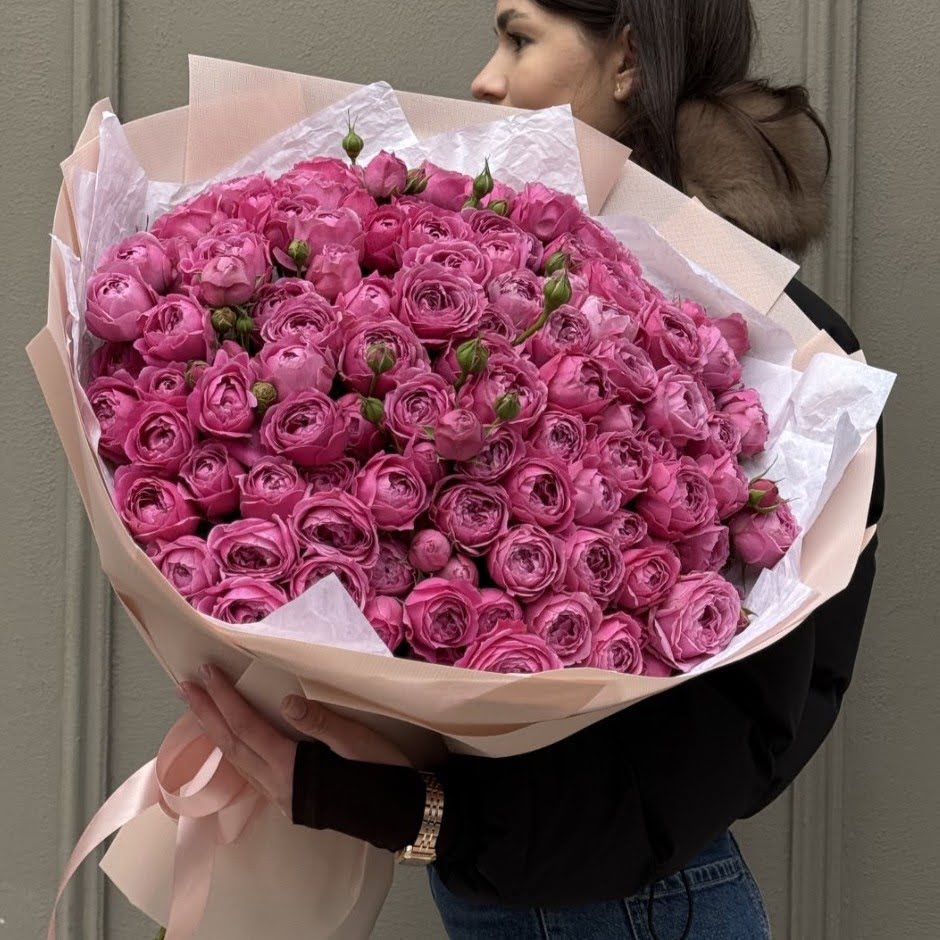 51 пионовидная кустовая роза